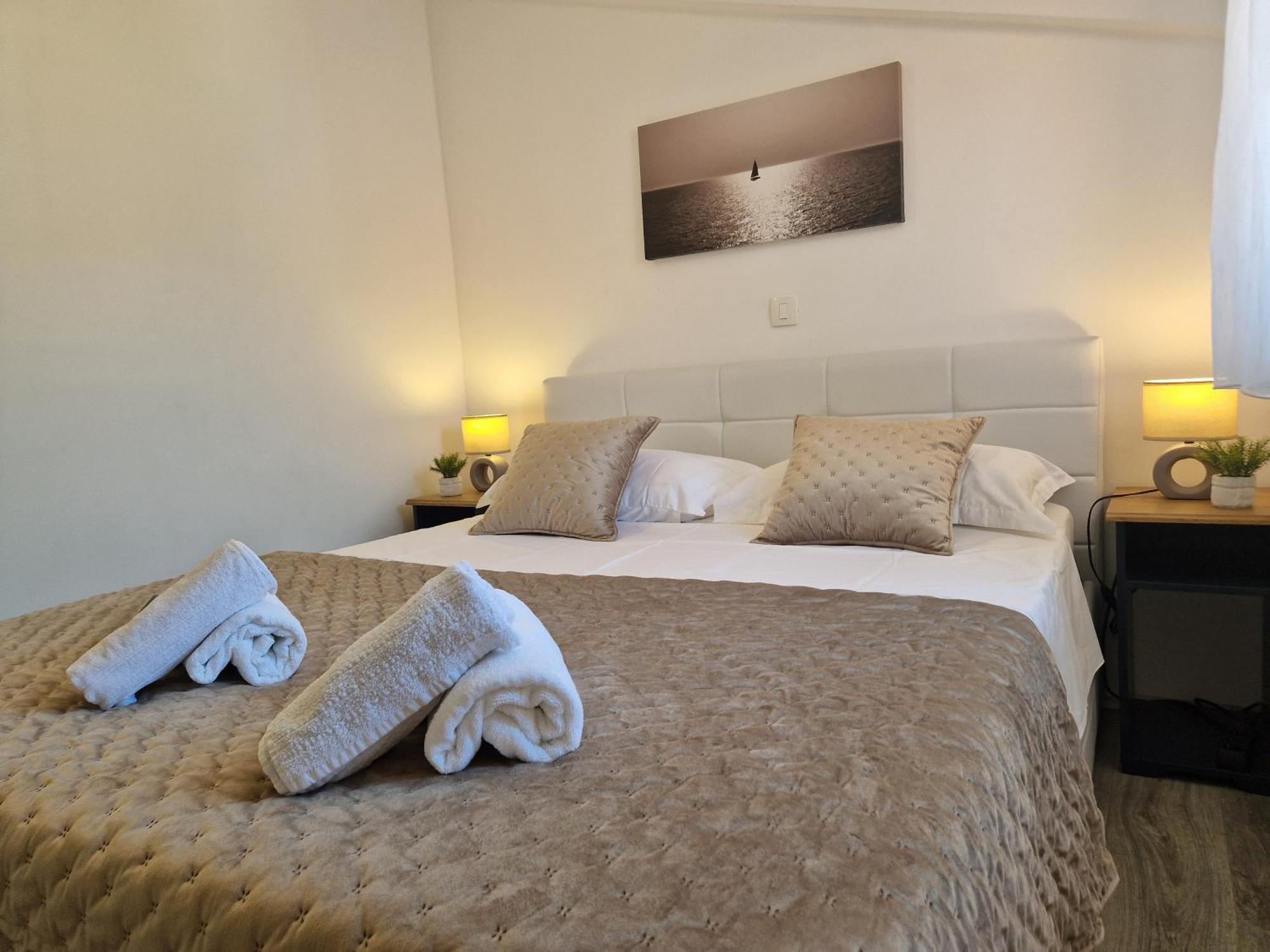 Apartments Mb Kaštela Eksteriør bilde