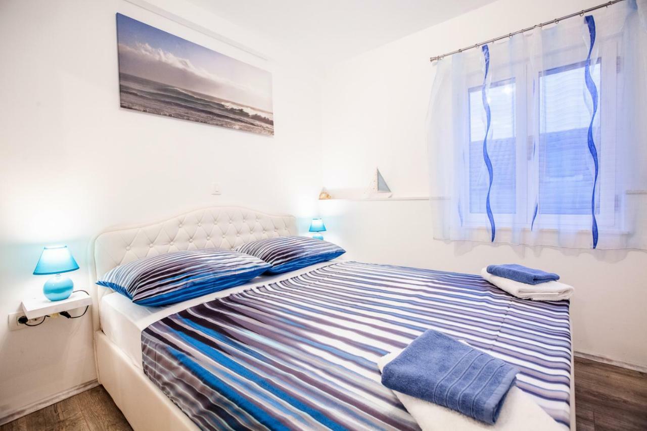 Apartments Mb Kaštela Eksteriør bilde