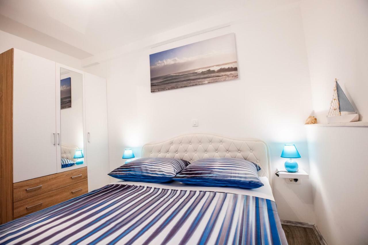 Apartments Mb Kaštela Eksteriør bilde