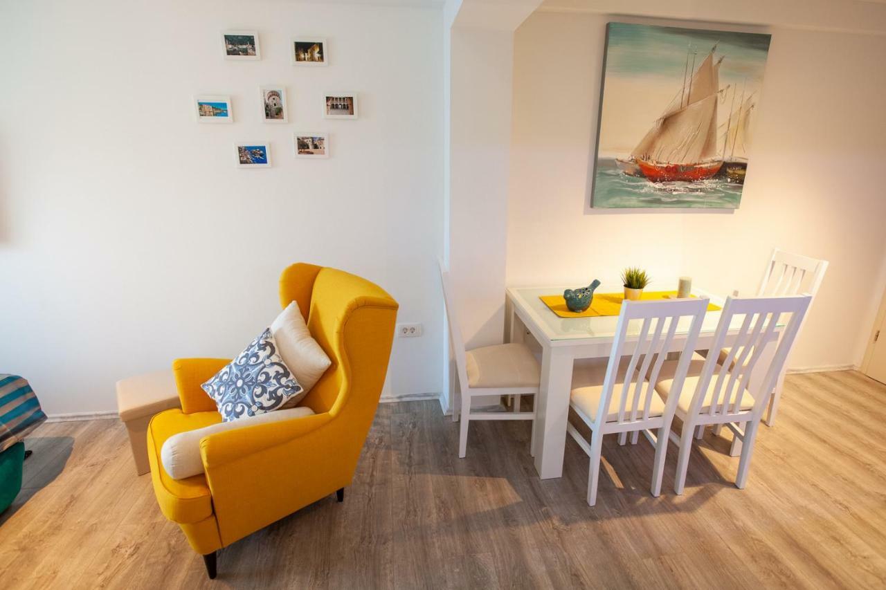 Apartments Mb Kaštela Eksteriør bilde
