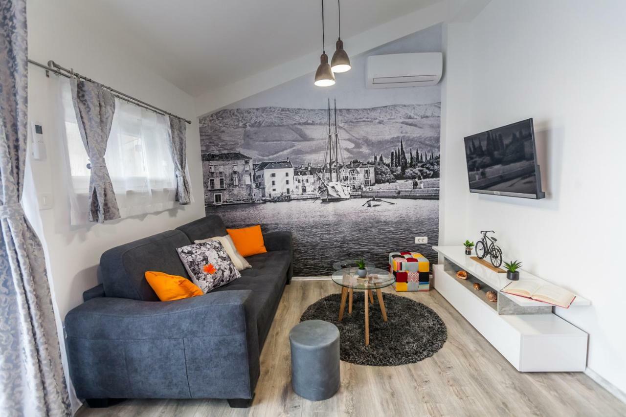 Apartments Mb Kaštela Eksteriør bilde